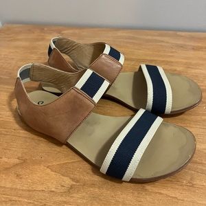 Splendid sandals - size 6